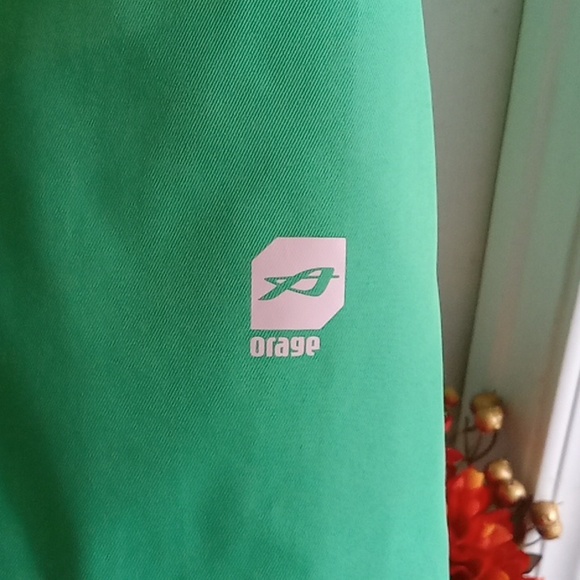 ⭐️ Host Pick ⭐️ORAGE | Insulated Ski/ Snowboarding Hooded  Unisex Winter Jacket - Picture 11 of 12